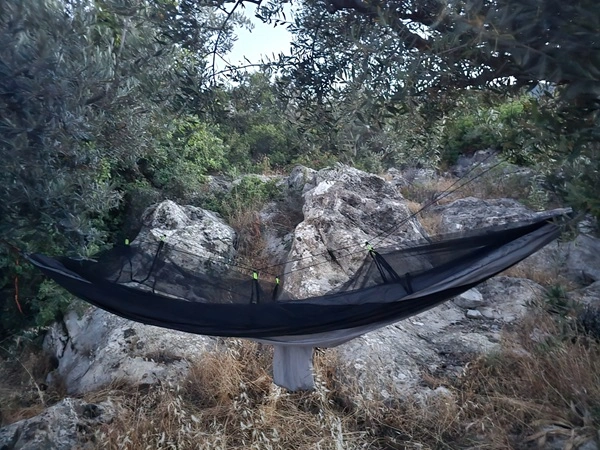 Hängematte unterwegs Biker