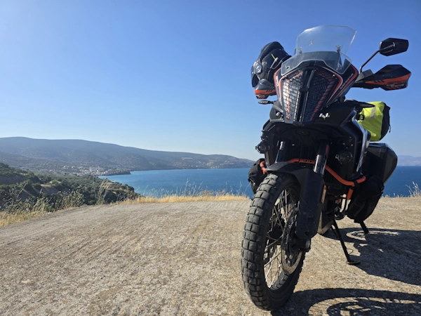 KTM 1290 R Adventure  – Reiseenduro vor Projektstart, ungeputzt und bereit für den Umbau