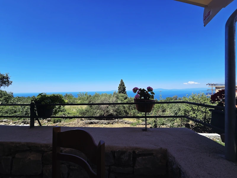 Küstenstraße in Griechenland